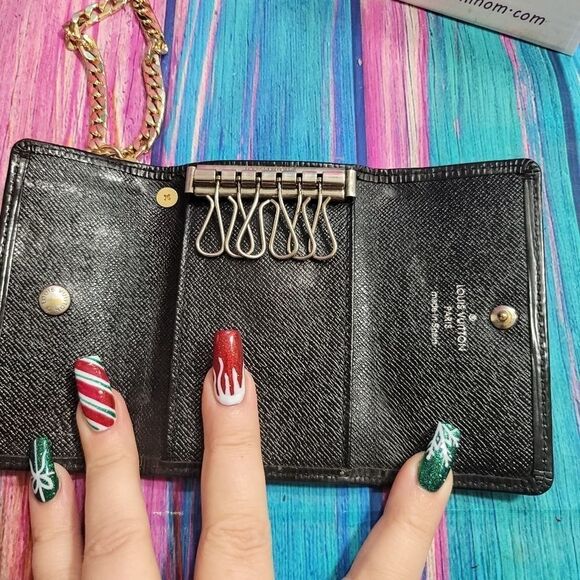 Authentic Louis Vuitton Epi Key Chain Holder Wristlet LAST CHANCE - Picture 3 of 14